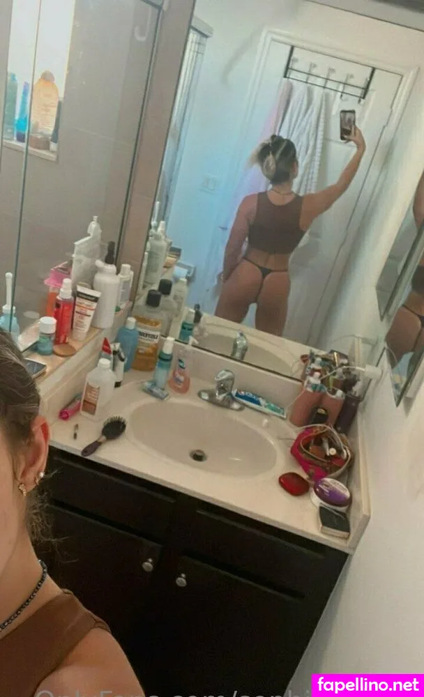 Officialsophiatorres, sophiiatorres Leaked Nude Picture #4DIrpZfDA4