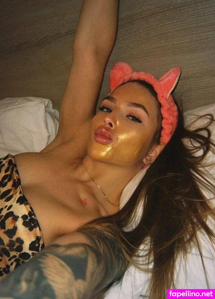 Stefanie, steefaniie, steefaniie__ Leaked Nude Picture #0ebQKa5Vun