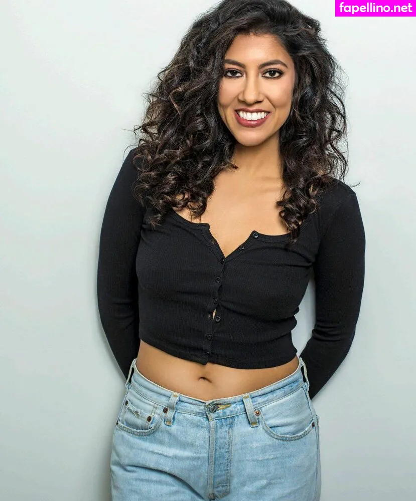 Rosa Diaz, bellasramos, iamstephbeatz, stephaniebeatriz Leaked Nude Picture #RRLLcNZ9rR