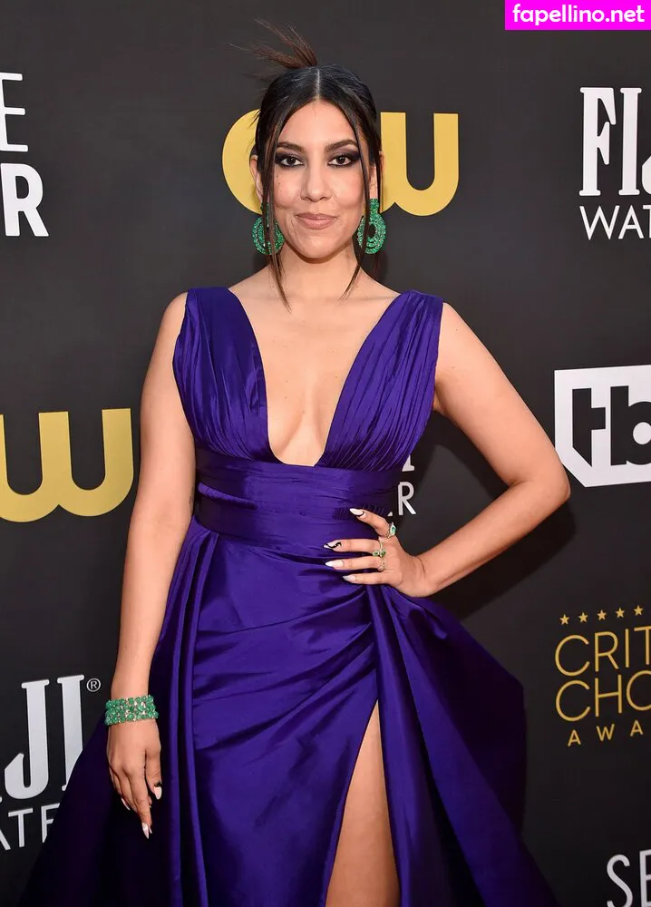 Rosa Diaz, bellasramos, iamstephbeatz, stephaniebeatriz Leaked Nude Picture #k4gkL2eS8L