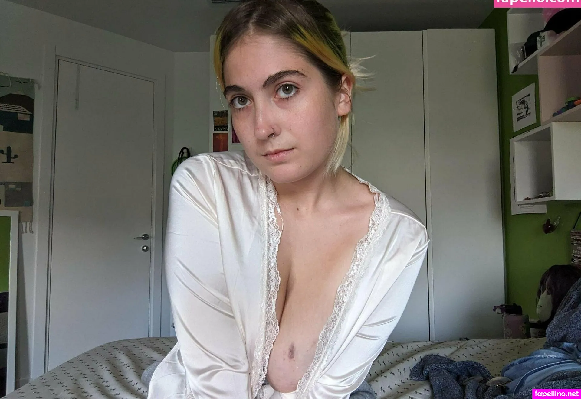 Stingingvelvet Leaked Nude Picture #YJDzvG2IQS