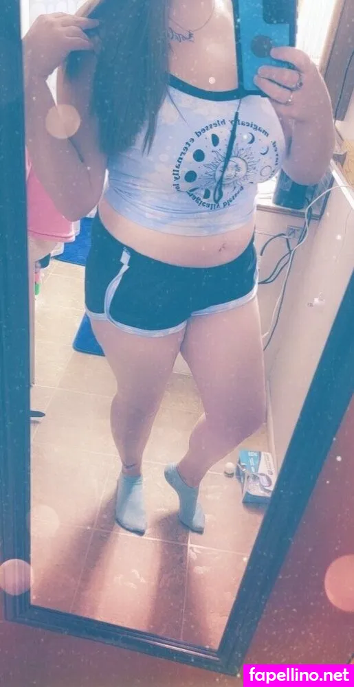 Stonerbitch93 Leaked Nude Picture #P7CcY76mtP