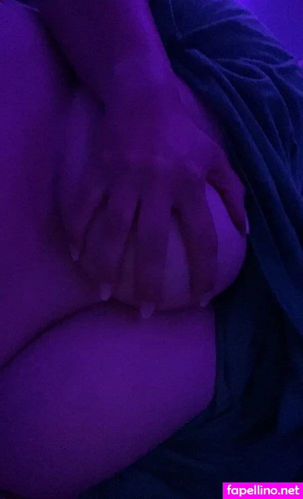 Sunflowergddss_, sunflowergoddess141522 Leaked Nude Picture #HXVafaozVv
