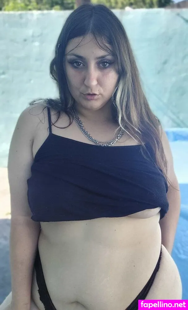 Fatandlatina, https: Leaked Nude Picture #aW2ieenZvY