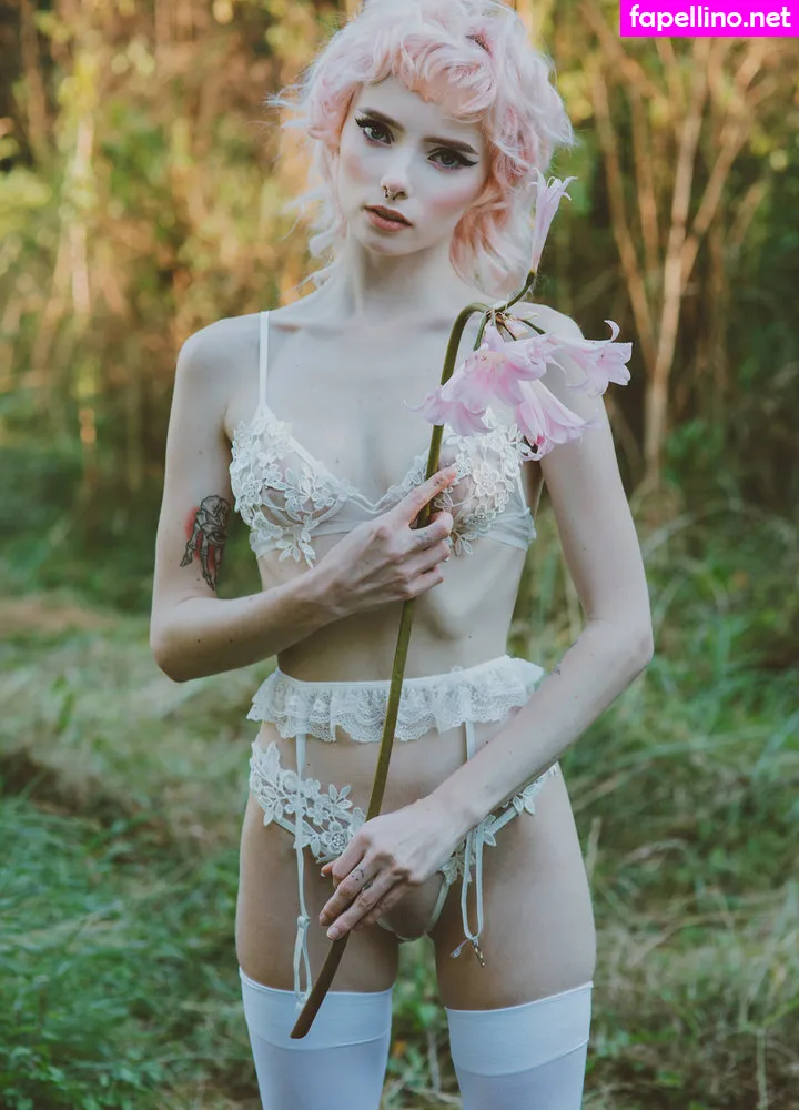 Amandalwithrow, sweetlilpeachxx Leaked Nude Picture #7gbhYs43Yn