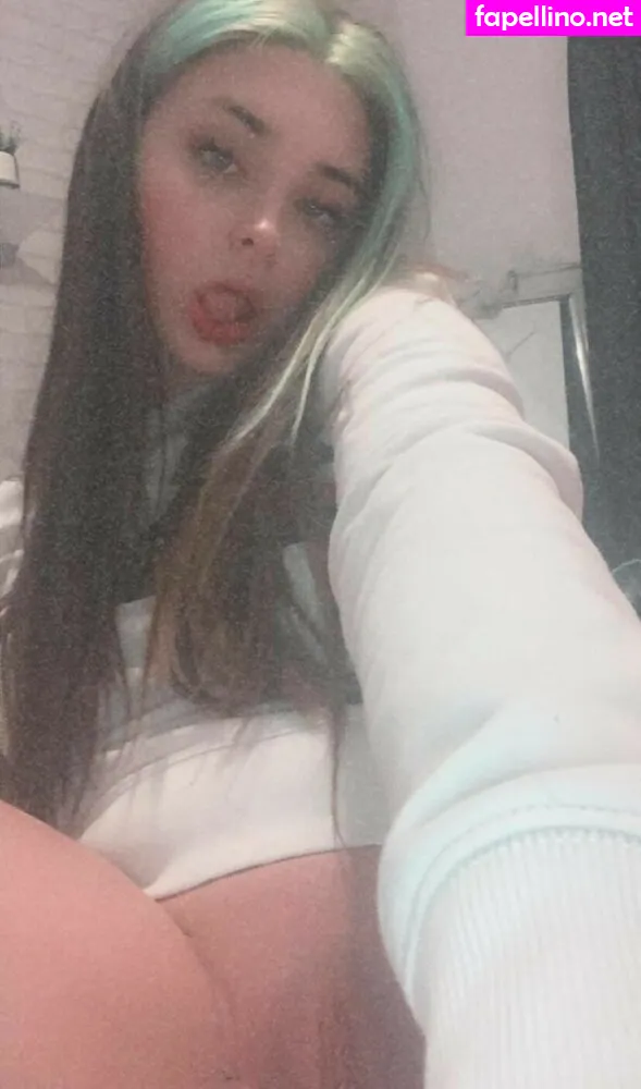 Tannaseeme1 Leaked Nude Picture #NukrSWF2AC