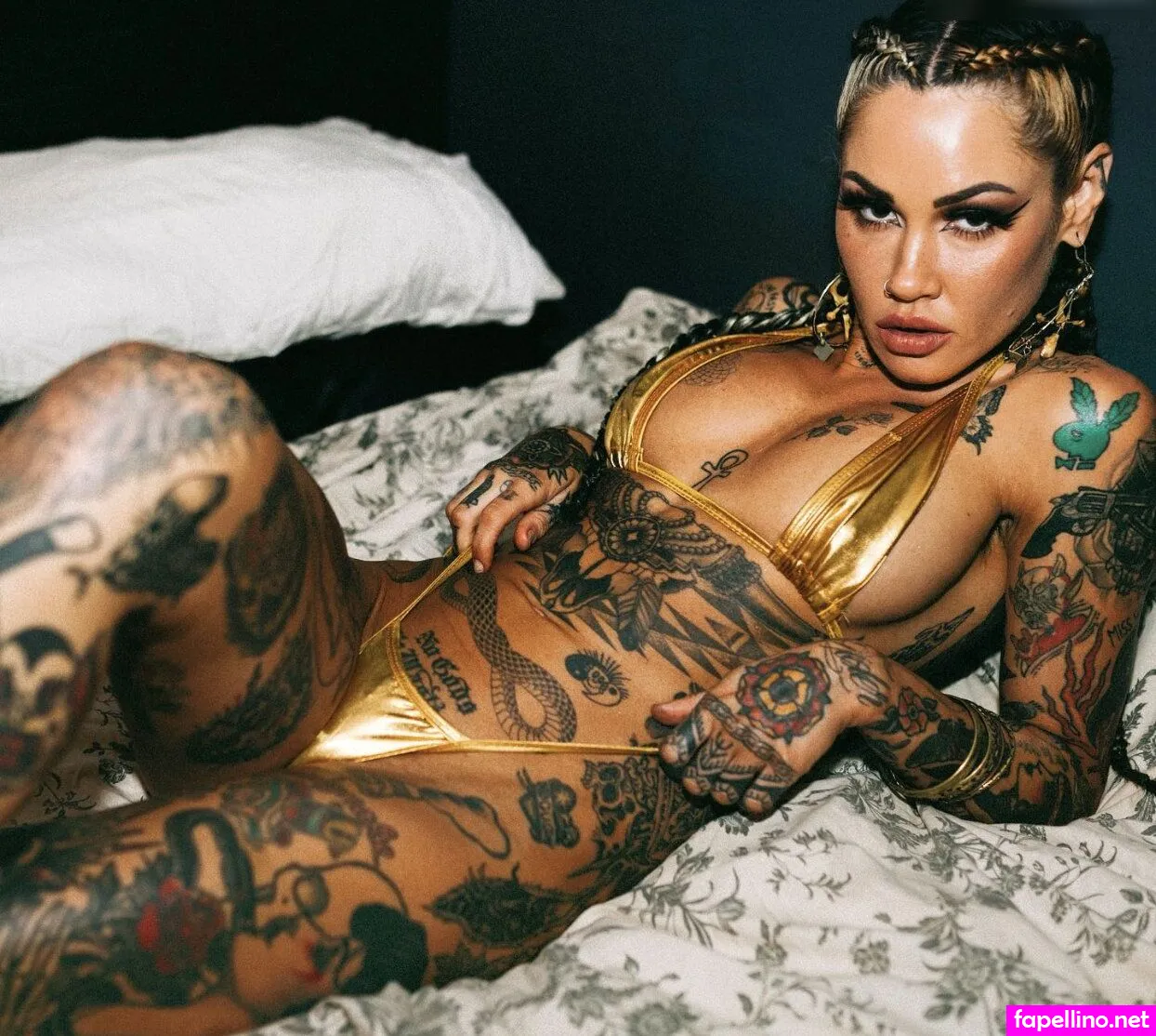 Villaintarazep, zepcowbitch Leaked Nude Picture #qxG6bBBubl