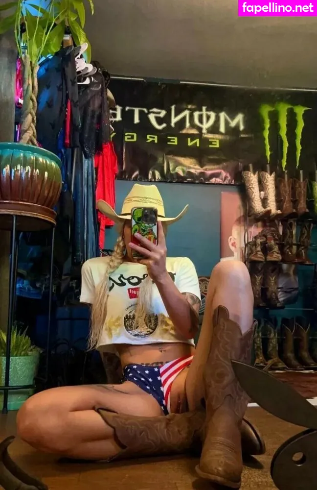 Tatted_lady, thewranglerqueenmain, wranglerqueen Leaked Nude Picture #7qPjBVuT63