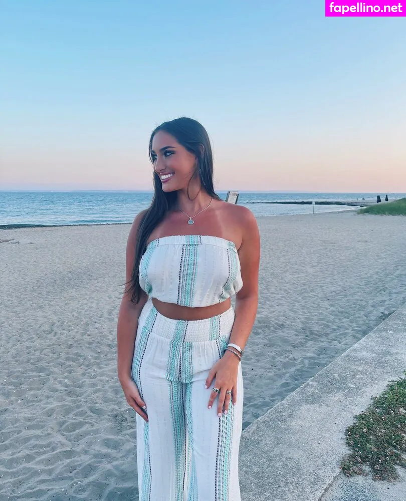 Alessibaby, tayloralessii Leaked Nude Picture #esUIn35e6s