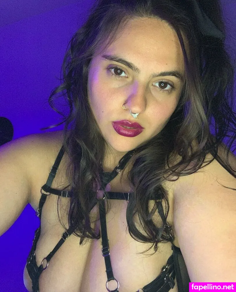 Tellmegaia, thia.megia Leaked Nude Picture #PKsqqBfLVE