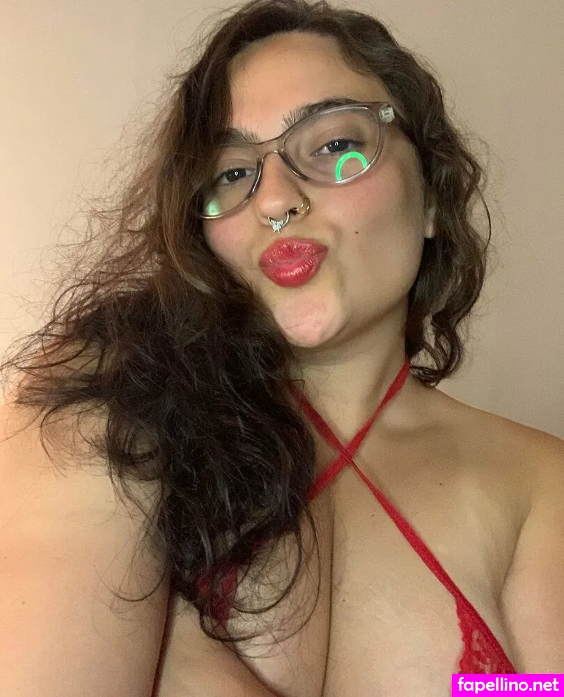 Tellmegaia, thia.megia Leaked Nude Picture #rHTVpU9S0n