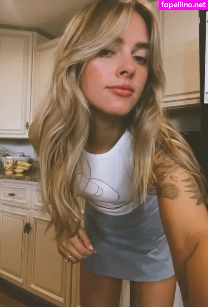 Emily Zeck, lilpineapplegirl, thatpineapplegirl Leaked Nude Picture #4JUh5bjLFf