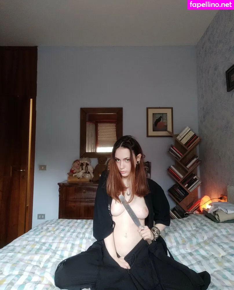 Una-vita-sprecata, the_suicide_room, thesuicideroom Leaked Nude Picture #qqx82ZGiqu