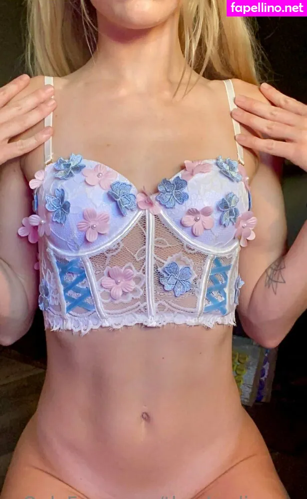 Officialmadsbeck, thecharleemae, thecharliemae Leaked Nude Picture #TxFBFbxx9t