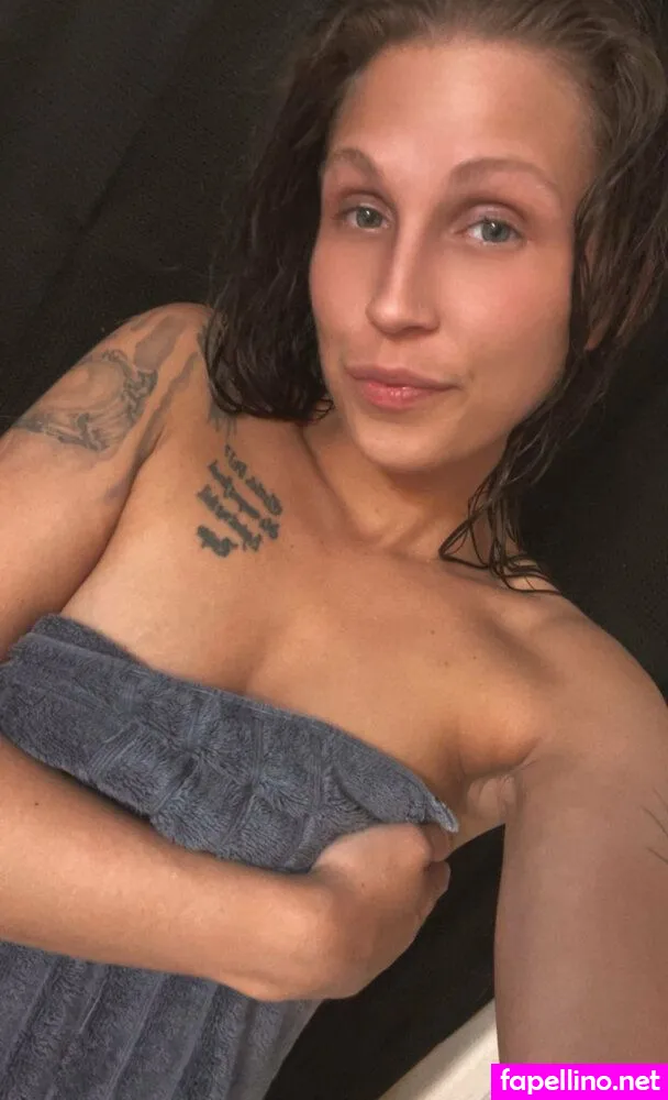 Theeerealambrosiaaa Leaked Nude Picture #l0xs2OnPOq