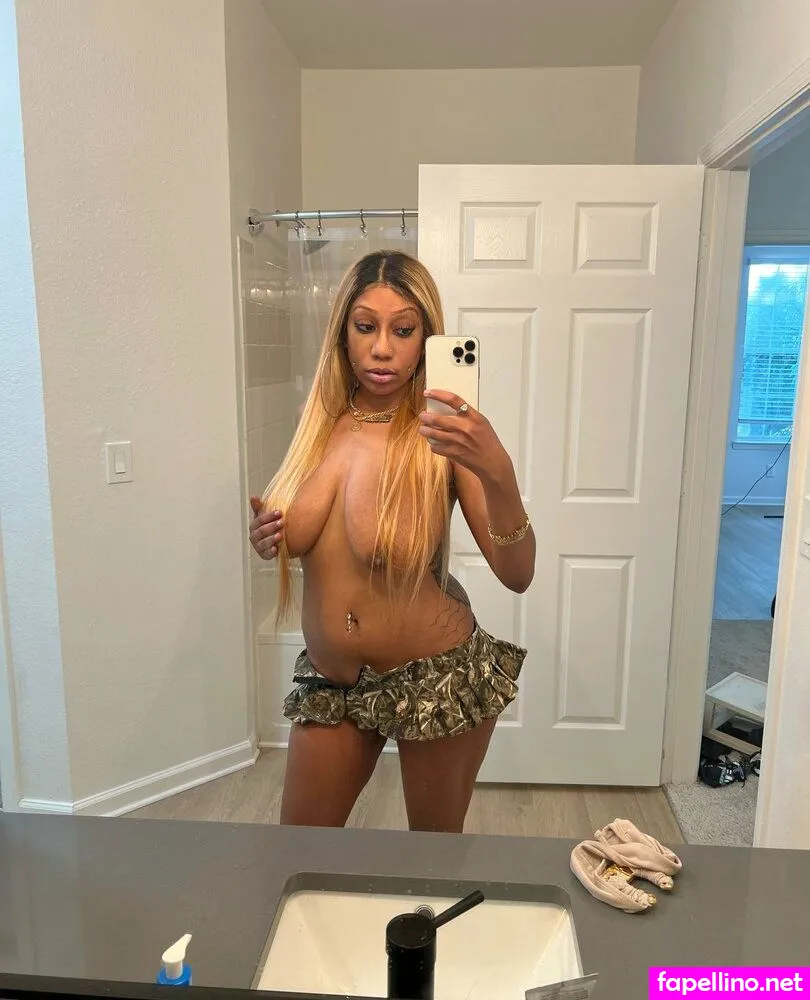 Theinfamousvee Leaked Nude Picture #47DtFDYgt4