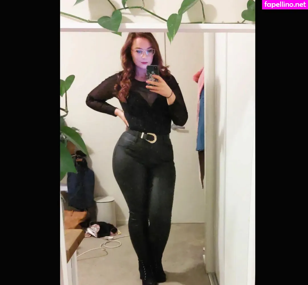 Mindyinaus, mindys_tiktokdiary, ninadiamondz Leaked Nude Picture #ArFlRix8vF