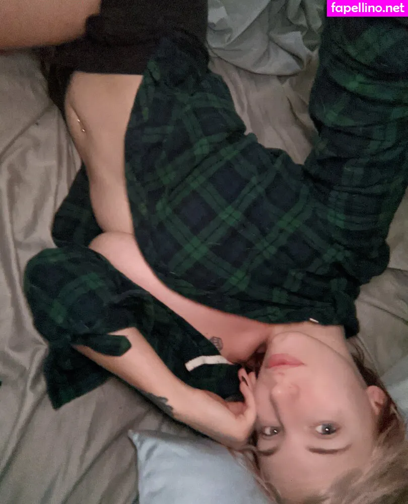 Thepigeonbrat, thepigeoness Leaked Nude Picture #IOEn2ZPDTj