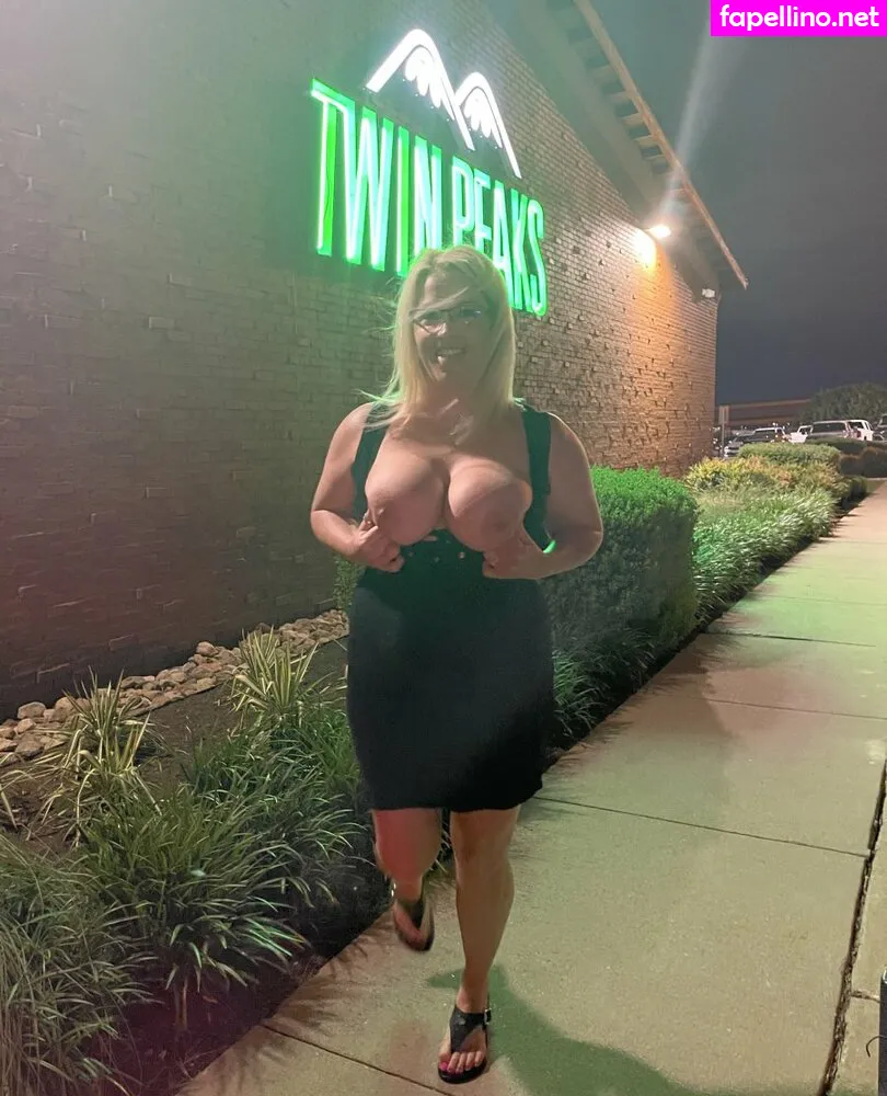 The.sexy.wife.tx, thesexywifetx Leaked Nude Picture #f2xAiJSbFI