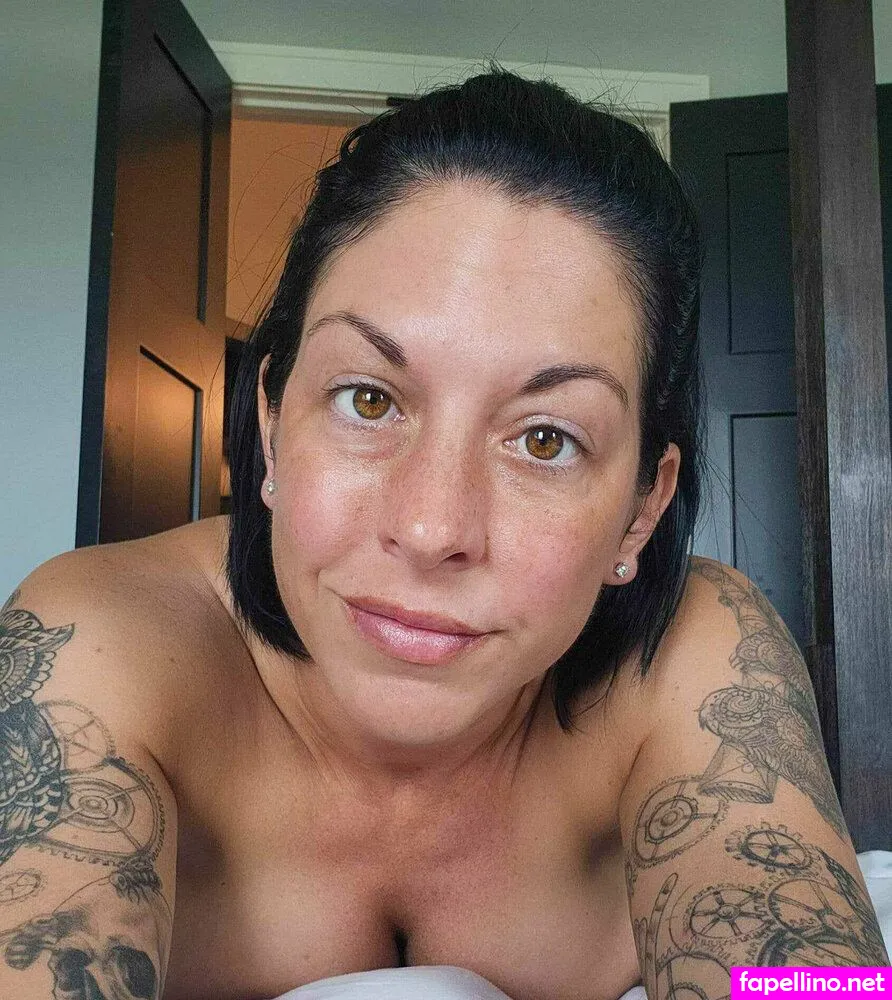Thetattooedphysicist Leaked Nude Picture #uZe9piAz7J