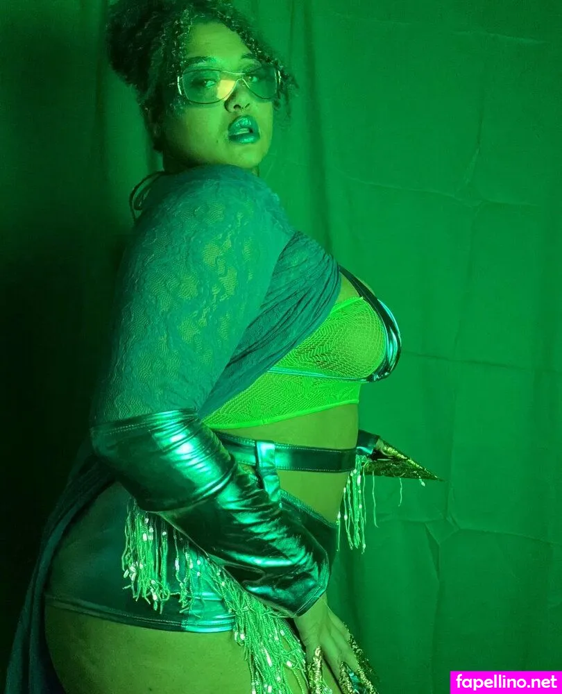 Thevixensworld, thevixxxenx Leaked Nude Picture #eLAMd2QhcP