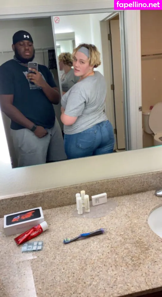 Shippy, iamshippytv, juicymommaT, shippythatguy, theyhateshippy Leaked Nude Picture #MSwv82BQJN