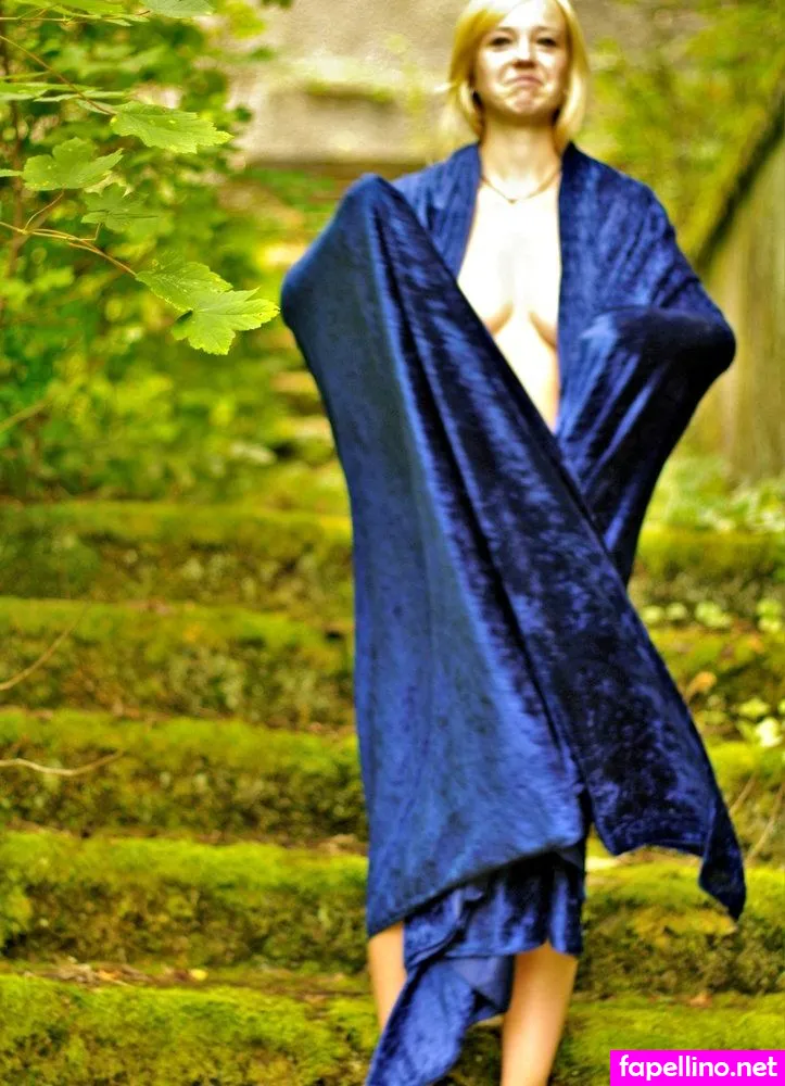 Tina LÃ¶ffler Leaked Nude Picture #7KWh7Bbeib