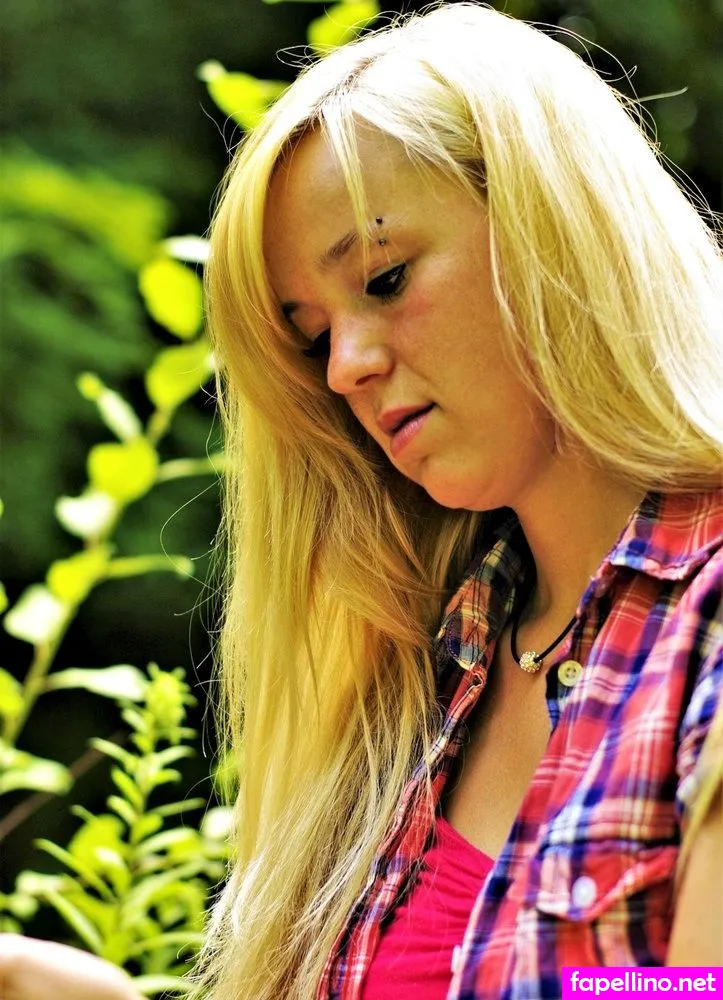 Tina LÃ¶ffler Leaked Nude Picture #7cVuBYFOw7