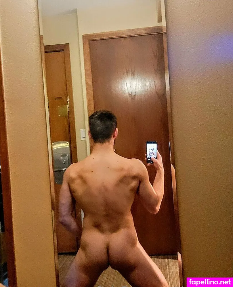 Tindertom Leaked Nude Picture #pBkWTUSVl3