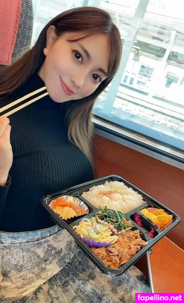 _shirdkyiaaa, tomomimorisakirip Leaked Nude Picture #HFgAQBz1bZ