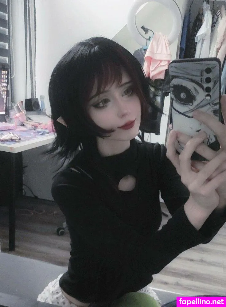 Poketastic, tontasizee,   Leaked Nude Picture #33kDsUtA4p