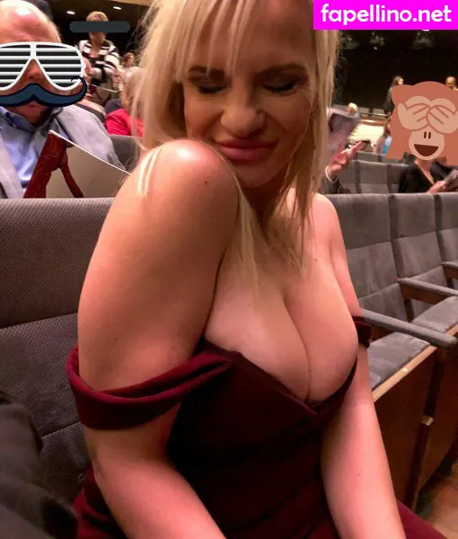 Fantasy_addict212, tori__hendrix, torihendricz Leaked Nude Picture #7lIikTyKr2