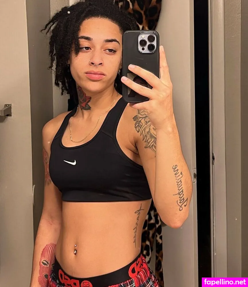 Itsosiriaaa, itstrebaby, osiria_15, treasureosiria Leaked Nude Picture #2kf9uZYouc