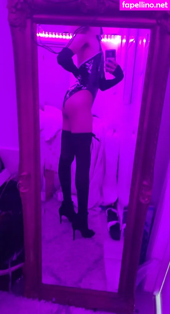 Twinku, twinku24 Leaked Nude Picture #4CxQh7k6Uc