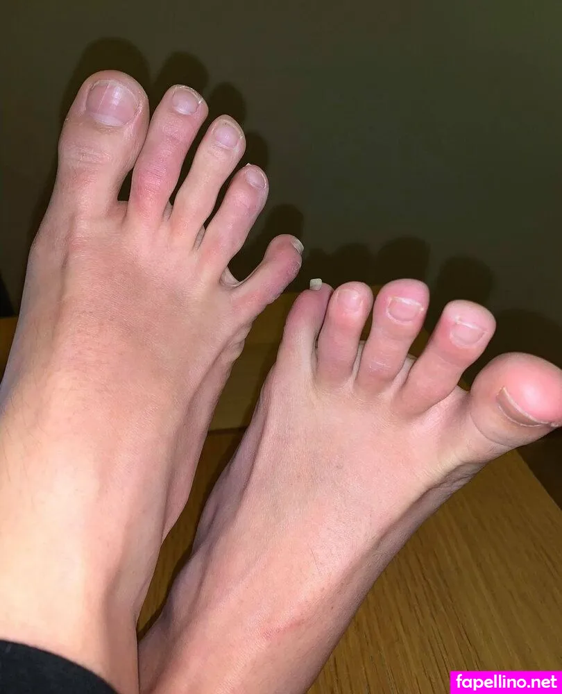 2feettentoes, twofeet10toes Leaked Nude Picture #KKS3U9OpAB