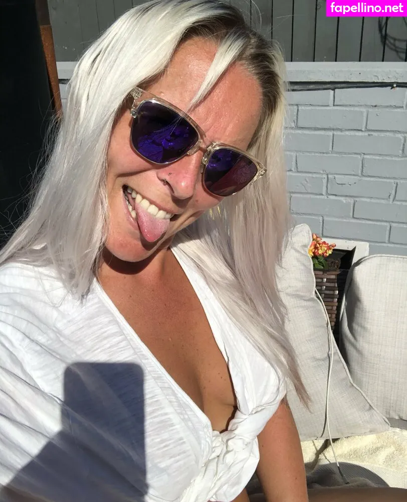 Uk_hotwife, ukhotwifecouple Leaked Nude Picture #XsLX88WMz7