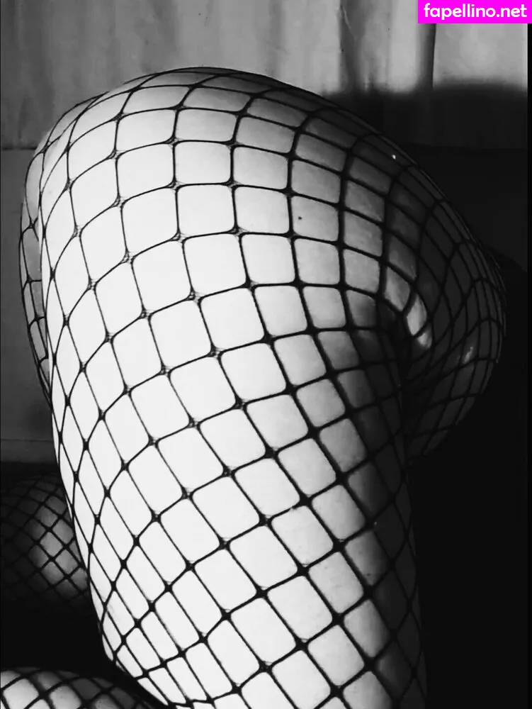 Moxxijpg, underyourdome Leaked Nude Picture #PJoZxNxWy0