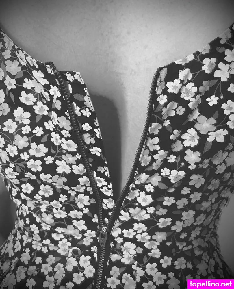 Theundressingroompodcast, undressing_room Leaked Nude Picture #3IqTsMnotT