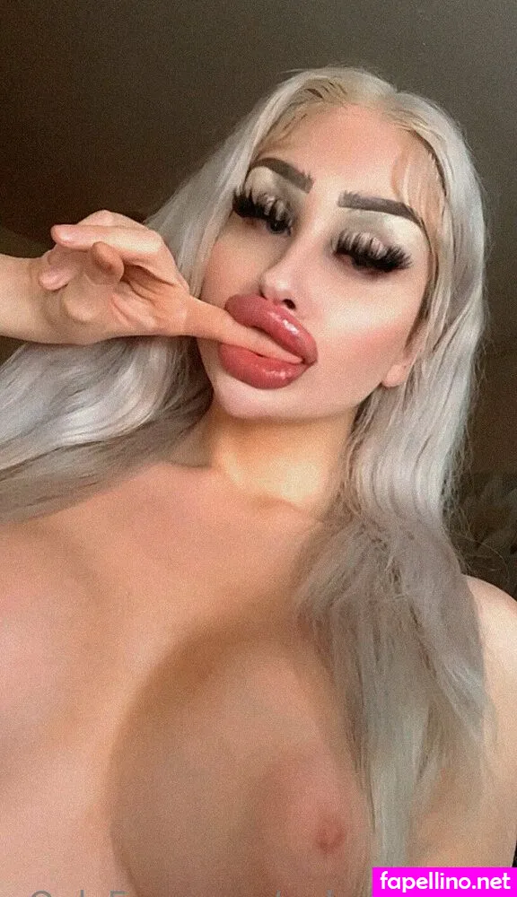 Tskamillah, unh0lybarbie, unholybarbie Leaked Nude Picture #41o3bDxYeo