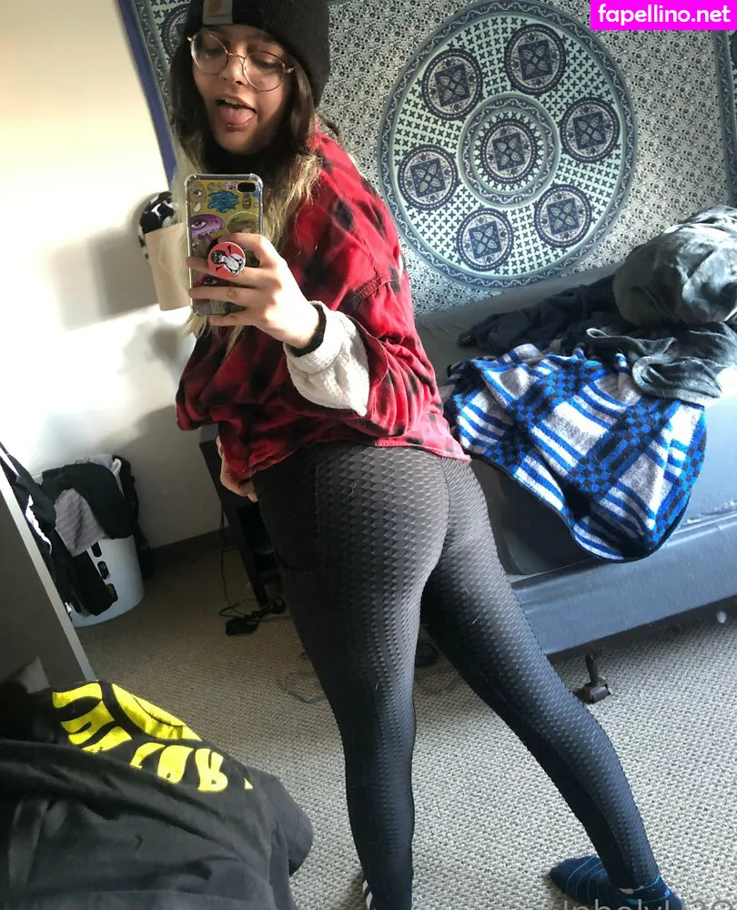 Unholydrinkingwater Leaked Nude Picture #F8WdaFBhCE