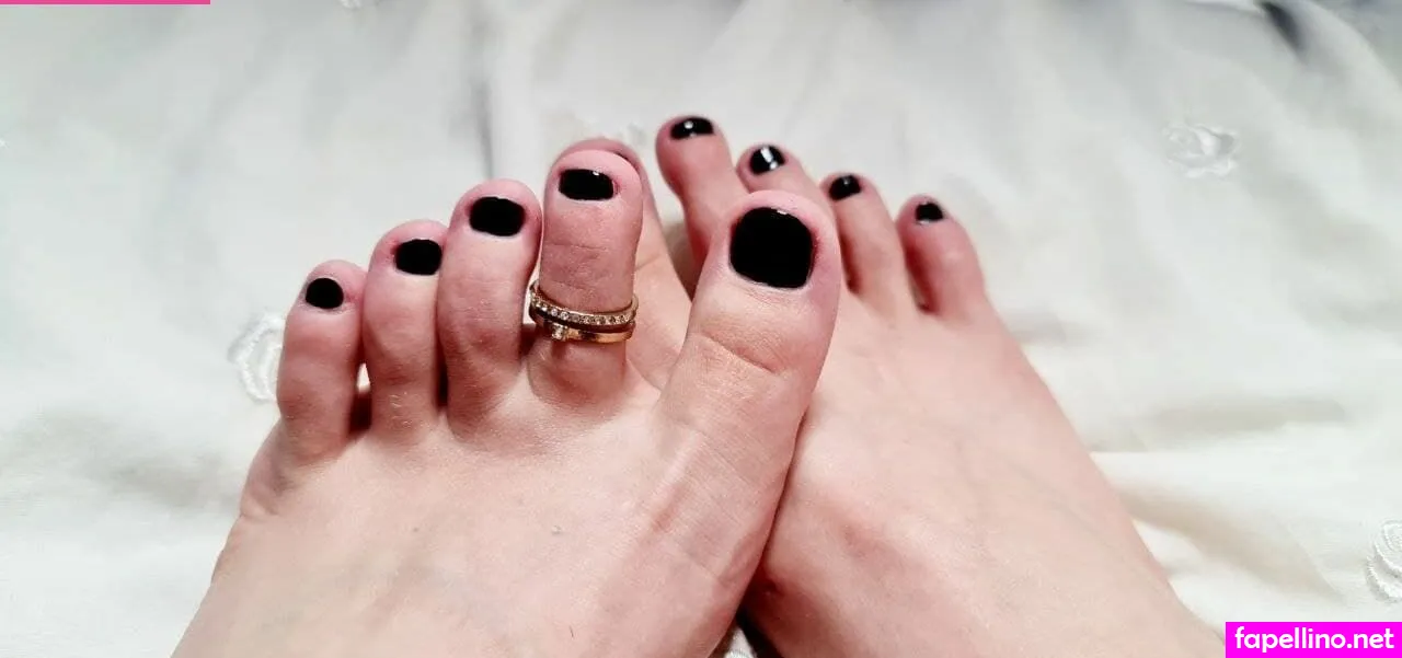 PinkGirlViki, PinkViki, strupedsofunicorns, unicornsfeet, victoriavikiv Leaked Nude Picture #kfbwMOjWMP