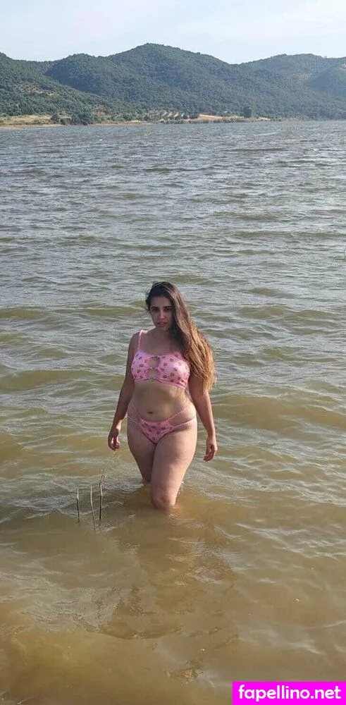 Ursumifree Leaked Nude Picture #6RPc6Z7uHL