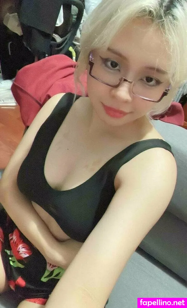 Usagimizuiro Leaked Nude Picture #AX9O9BXKxv