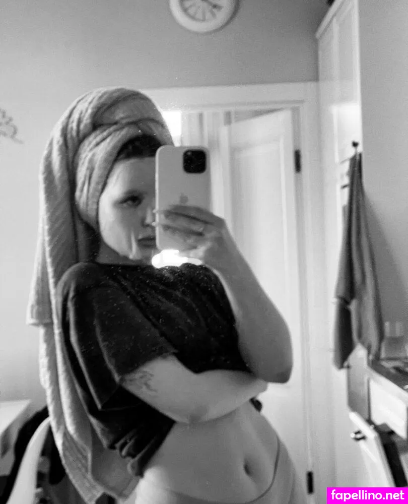 Vafom, yourhotm.f Leaked Nude Picture #BGpwUa4WHi