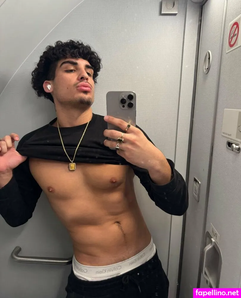 Valentinopapii Leaked Nude Picture #uxSSIrhIR1
