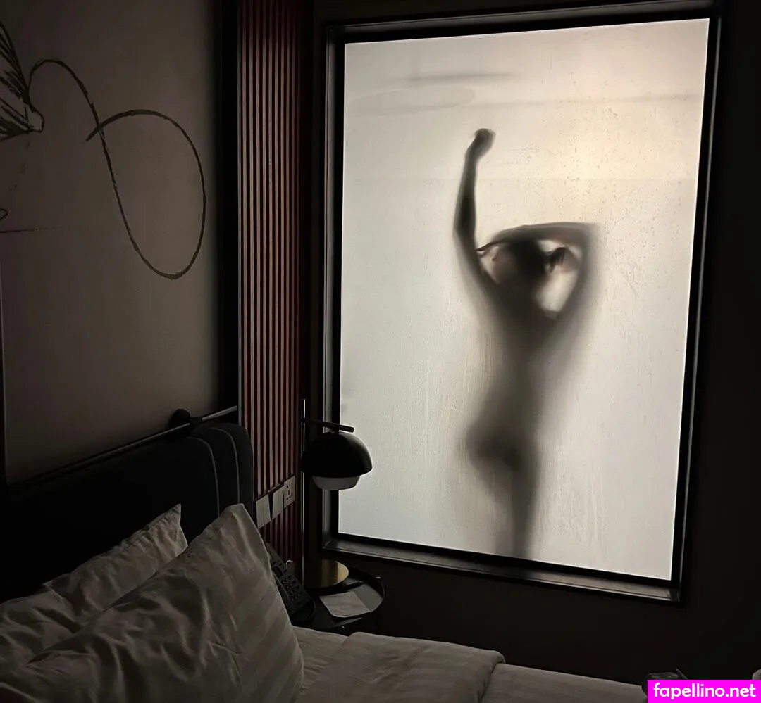 Valerie, valeriyastill Leaked Nude Picture #471f4TY9bF