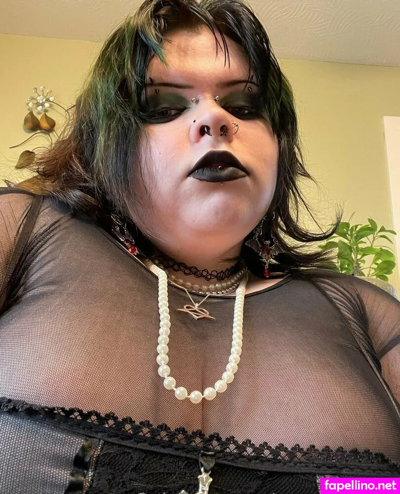 Vamp.thr0b, vamp.thr0bb Leaked Nude Picture #rBEymorr21