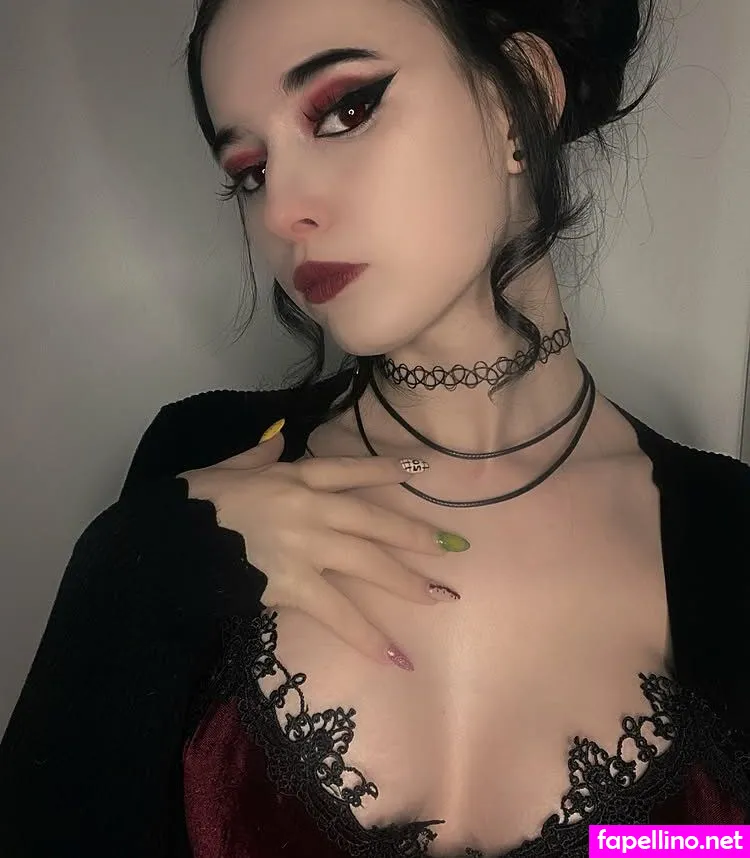 Sacha San, Vampire Dollys, lilmisschanel, vampiredollys Leaked Nude Picture #UBdX9aG95F
