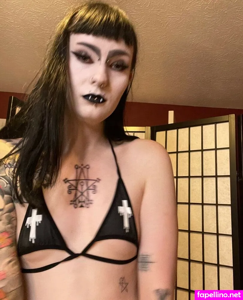 Carmilla, carmillaseries, vampiricbliss Leaked Nude Picture #EkdHGX5VGu