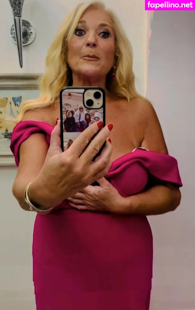 Vanessafeltzofficial Leaked Nude Picture #Qw8Txpv0wQ